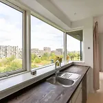 Stylish 3br W Two Balconies קופנהגן