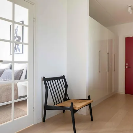 Stylish 3br W Two Balconies * コペンハーゲン