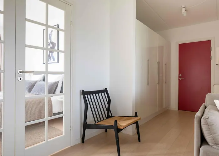 Stylish 3br W Two Balconies * Kopenhagen