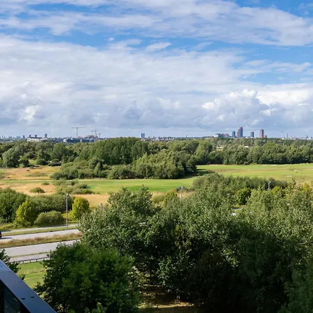 Stylish 3br W Two Balconies Apartamento Copenhaga